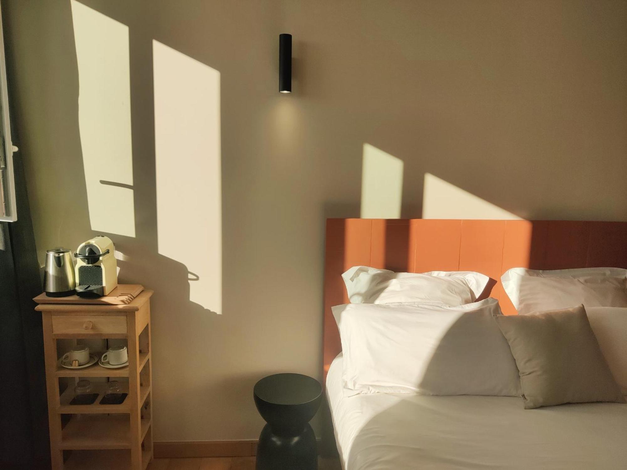 Chambres D'Hotes - Bed And Breakfast Les Palmiers メーズ 部屋 写真