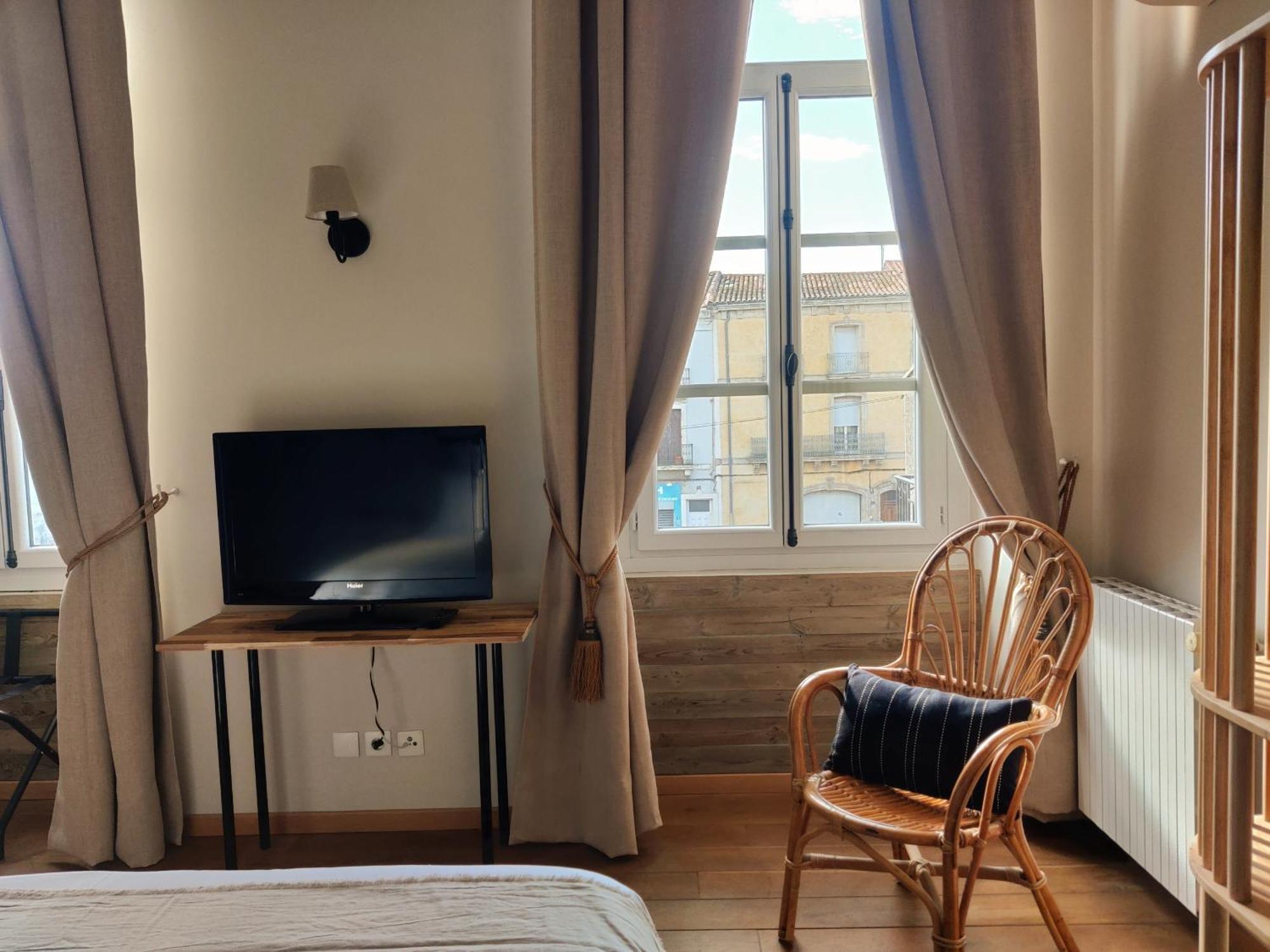 Chambres D'Hotes - Bed And Breakfast Les Palmiers メーズ 部屋 写真