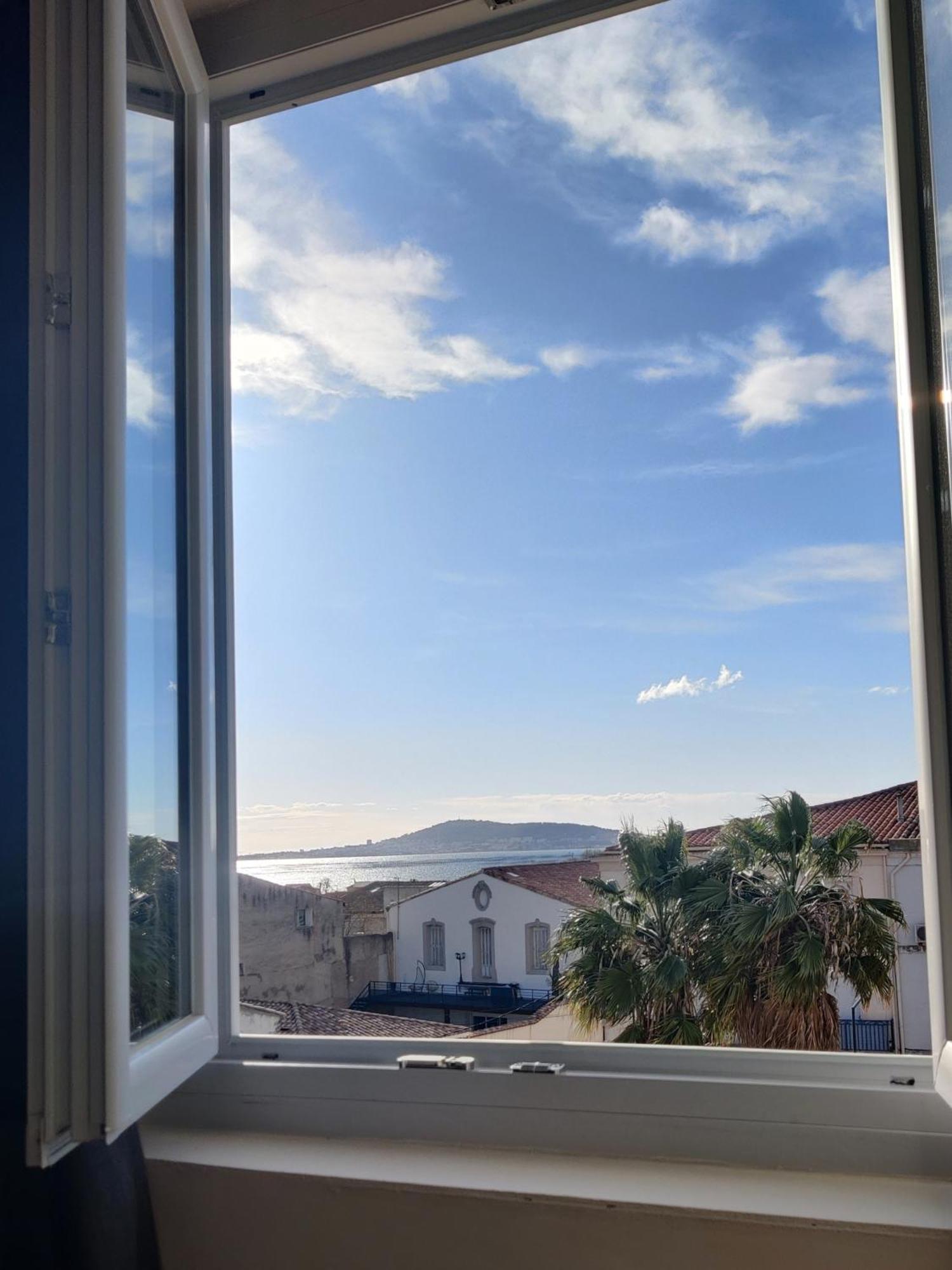 Chambres D'Hotes - Bed And Breakfast Les Palmiers メーズ エクステリア 写真