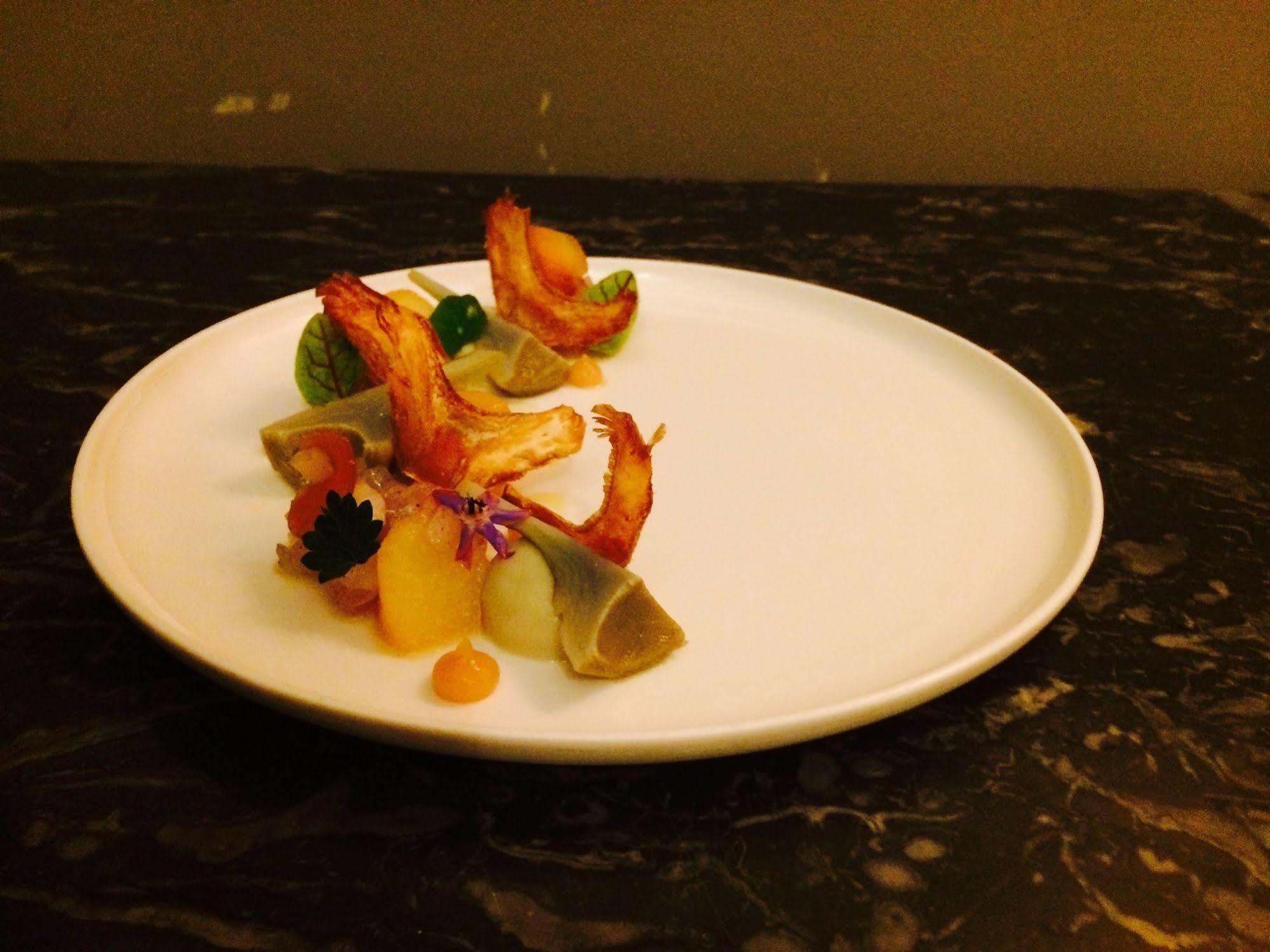 Chambres D'Hotes - Bed And Breakfast Les Palmiers メーズ エクステリア 写真